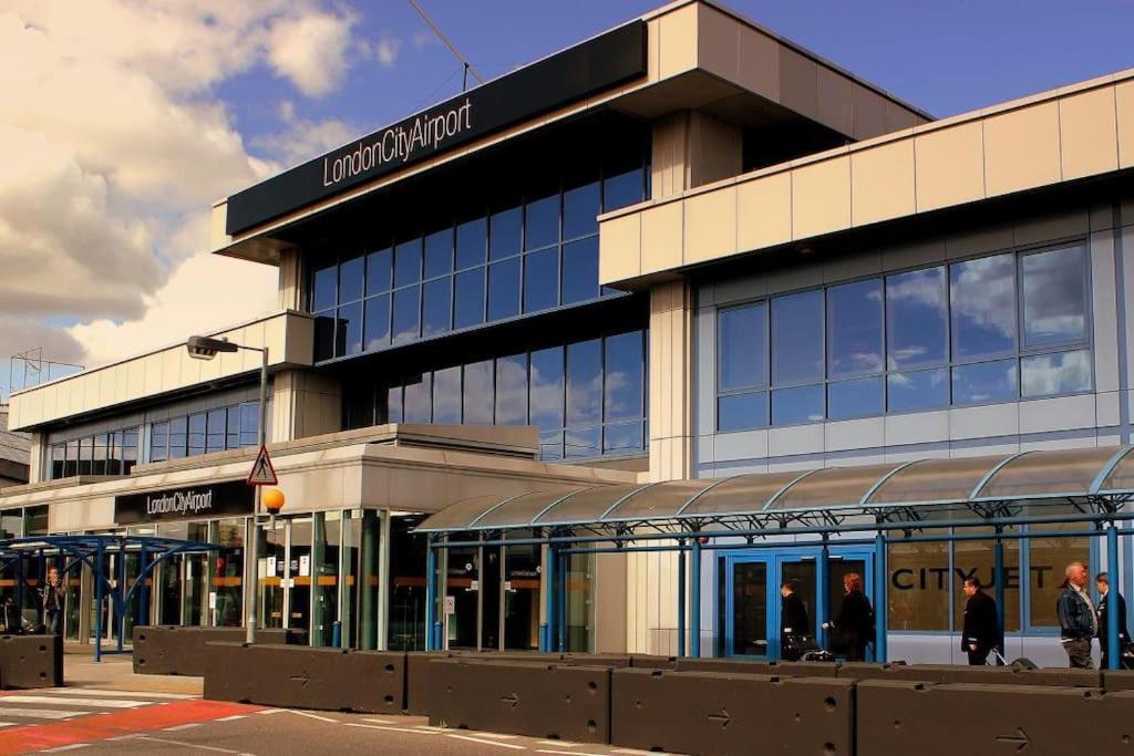 Full Apartment Close To Excel Centre, London City Airport , O2 Arena Kültér fotó